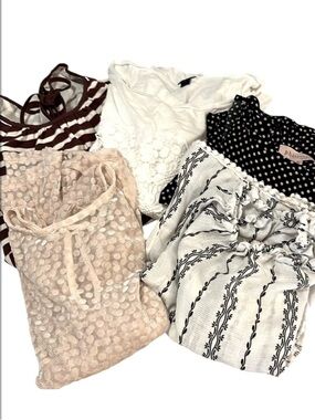 Philosophy Q J Crew Saints & Hearts Bundle Bag of 5 Womens Tops 18” Pit to Pit